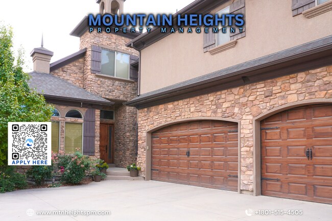 Building Photo - 1482 Maple Ave