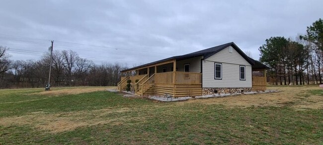 Building Photo - 8780 E Brown Rd