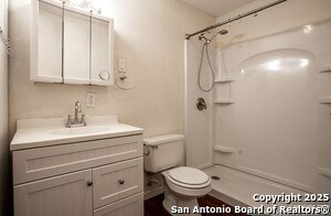 Building Photo - 2617 W French Pl