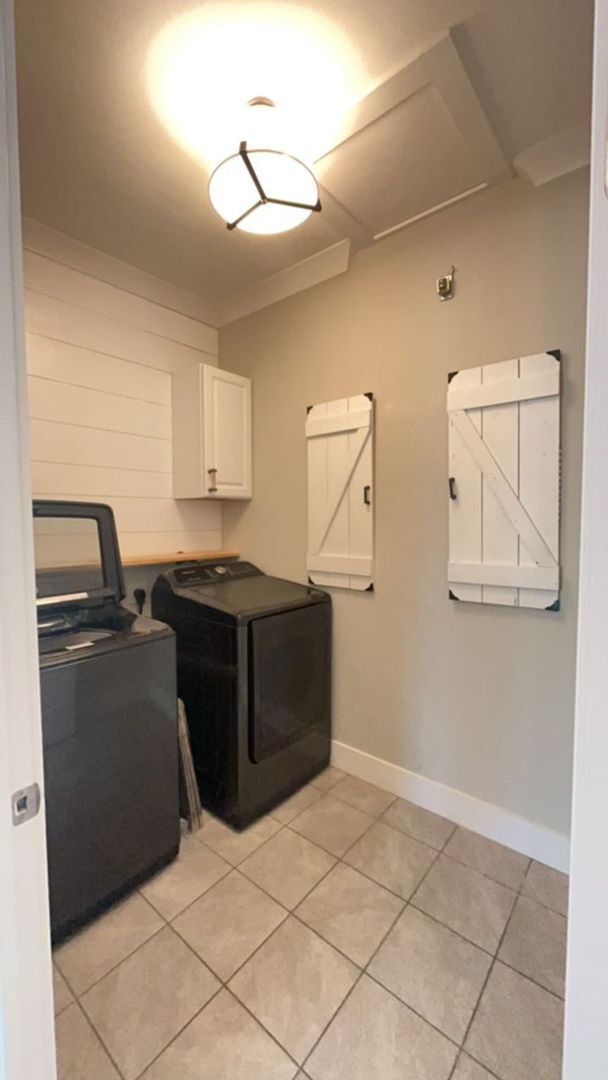 Building Photo - Beautiful Home in Summers Corner