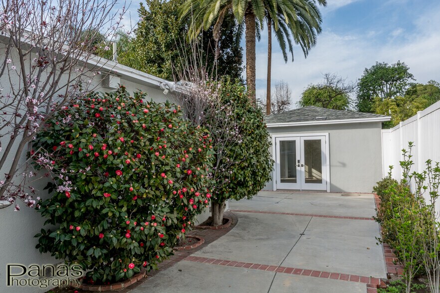 Building Photo - 12749 Milbank St