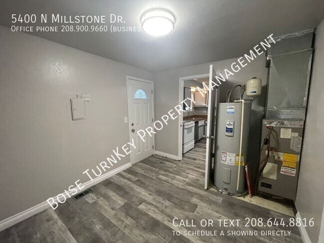 Building Photo - 5400 N Millstone Dr