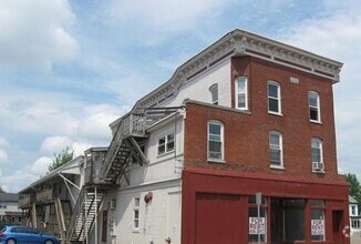 Building Photo - Eagle North
