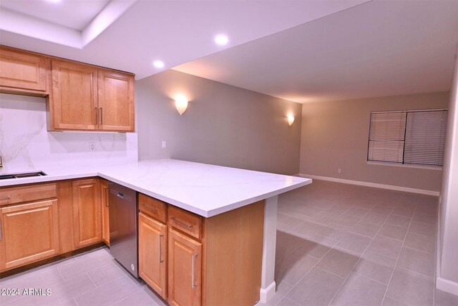 Building Photo - 5122 N 31st Way