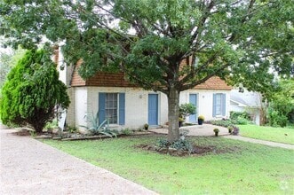 Building Photo - 3106 Catalina Dr