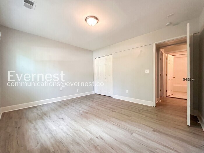 Building Photo - 438 Lanier St NW