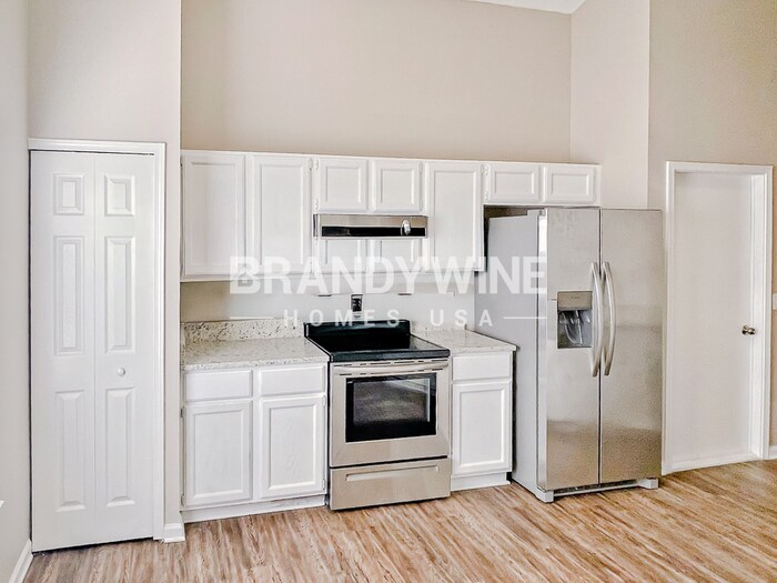 Building Photo - 439 Moby Dick Dr N