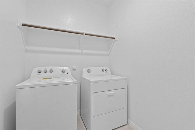 Building Photo - 6349 Marsh Ln
