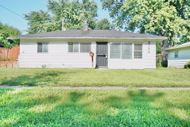 Primary Photo - 3156 Eagledale Dr