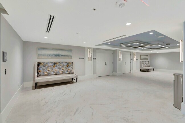 Building Photo - 6100 Waldwick Cir