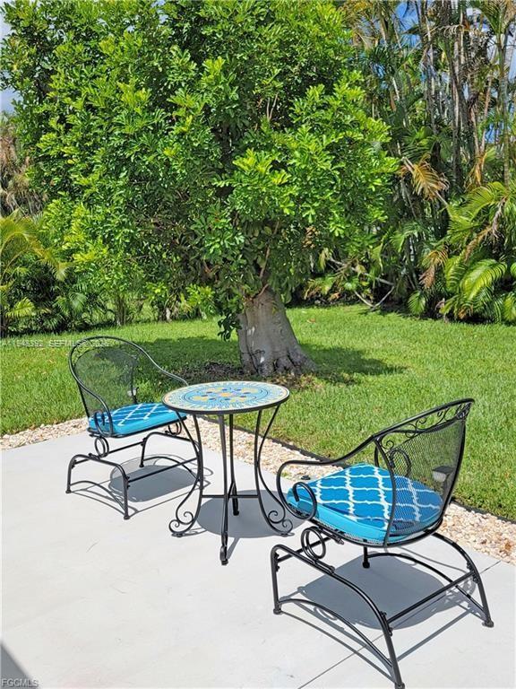 Building Photo - 237 SW 47th St