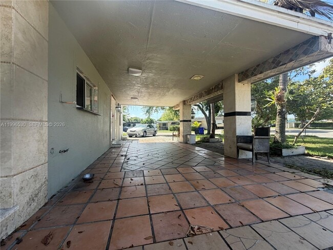 Building Photo - 6XXX Dawson St