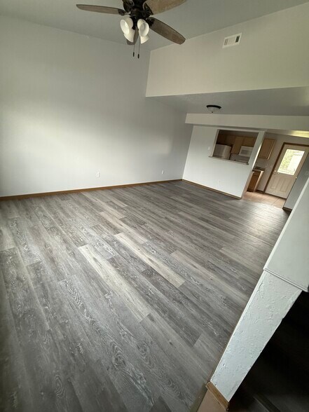 Building Photo - 1530 Citadel Dr