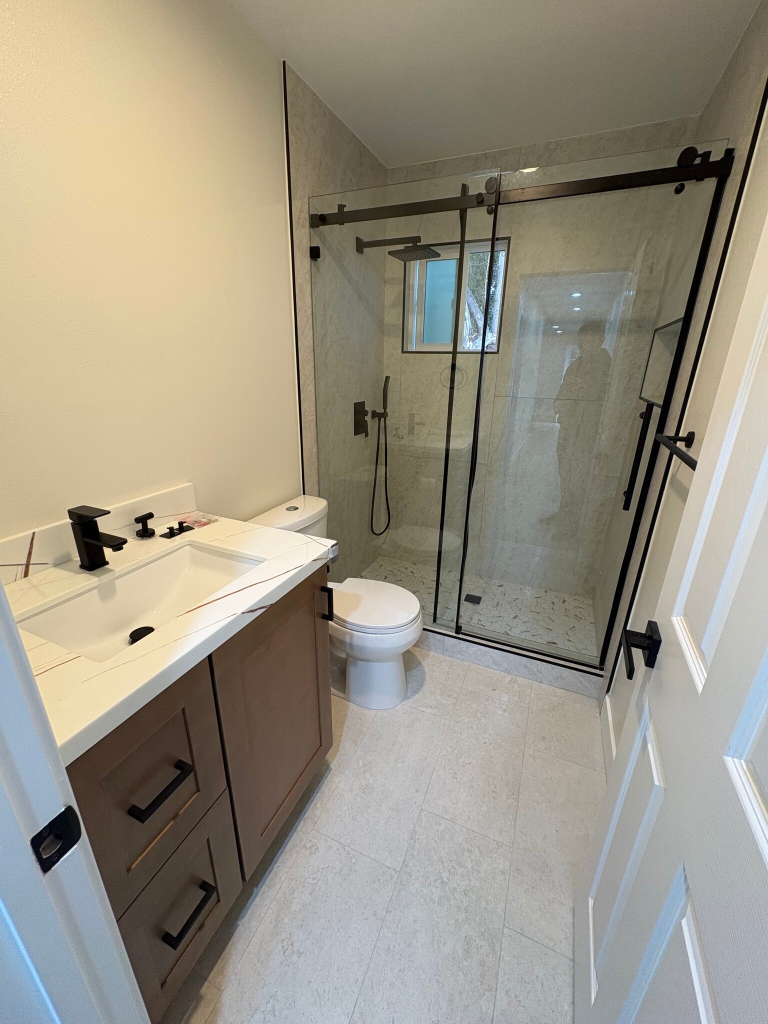 Building Photo - 2410 W Stanford St