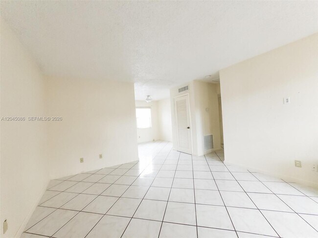 Building Photo - 5870 NW 16th Pl