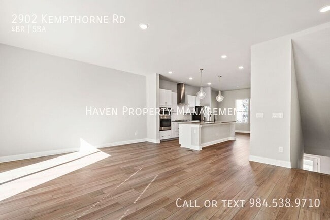 Building Photo - 2902 Kempthorne Rd