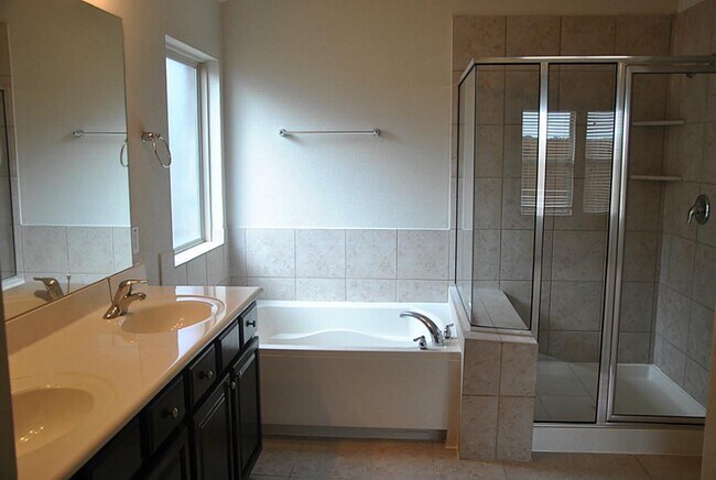 Building Photo - 4215 Canton Crest Dr