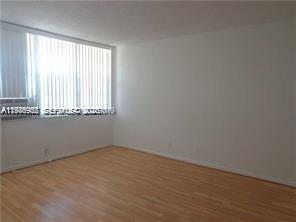 Building Photo - 2025 NE 164th St