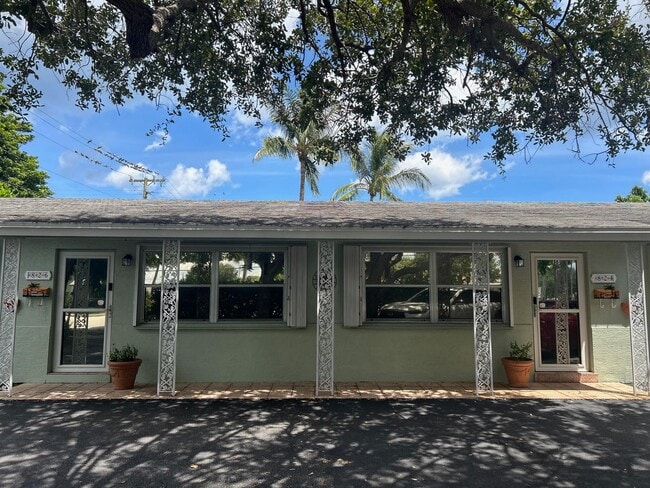 Building Photo - 824 Prosperity Farms Rd