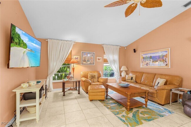 Building Photo - 8549 S Lake Cir