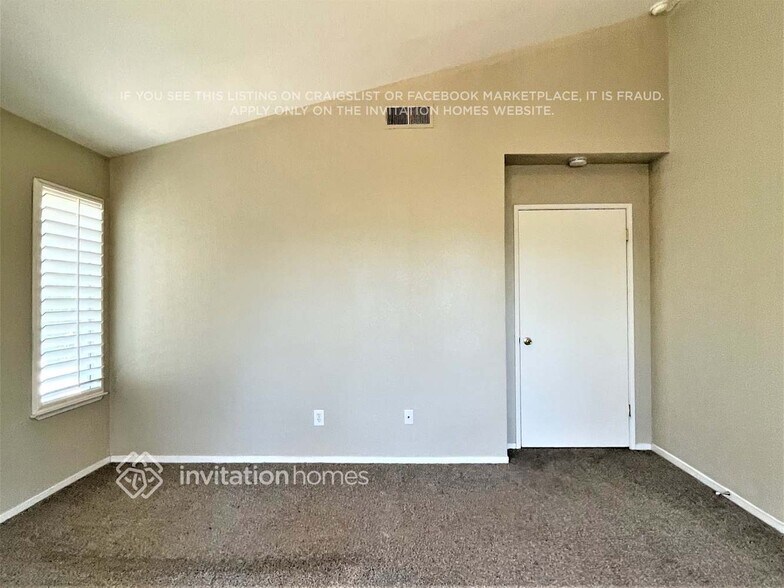 Building Photo - 8048 Bucks Harbor Way