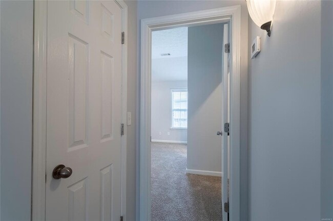 Building Photo - 623 Glenmede Ln