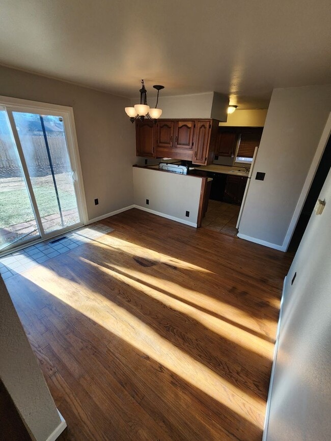 Building Photo - Charming 3-Bedroom Home Near UCCS!