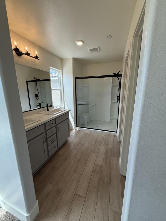 Building Photo - 2124 Ukiah Ct