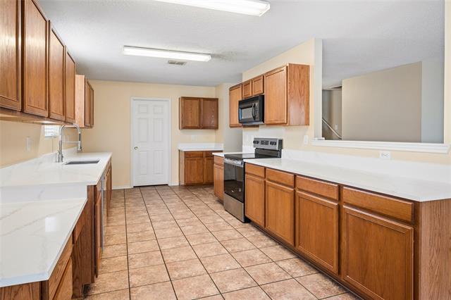 Building Photo - 5404 Pandale Valley Dr