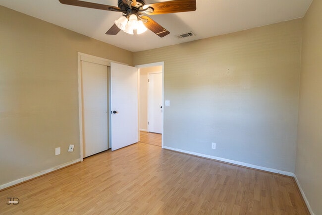 Building Photo - 4807 Del Rio Trail