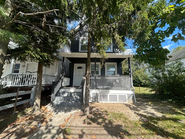 Primary Photo - Huge, Newly Renovated House in Asbury Park...