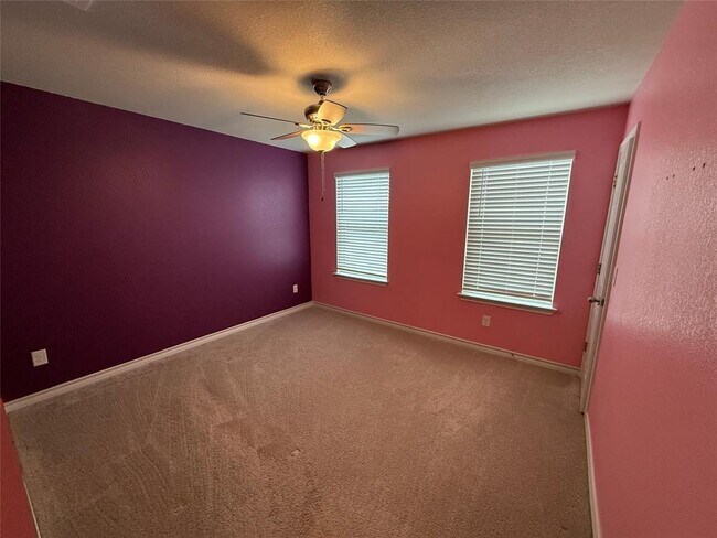 Building Photo - 1308 Eagle Ray St