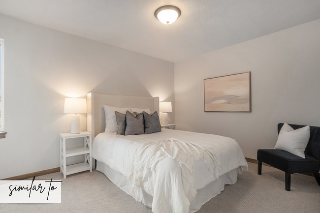 Building Photo - Coming Soon - Stylish 3 Bed/2.5 Eastside Townhomes!