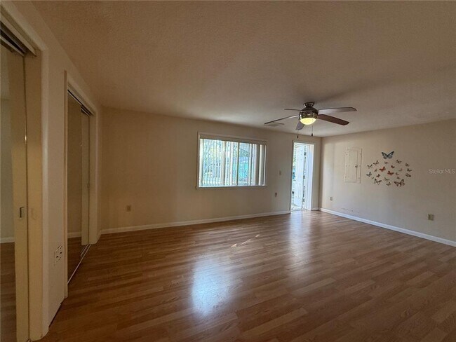 Building Photo - 6218 Missouri Ave