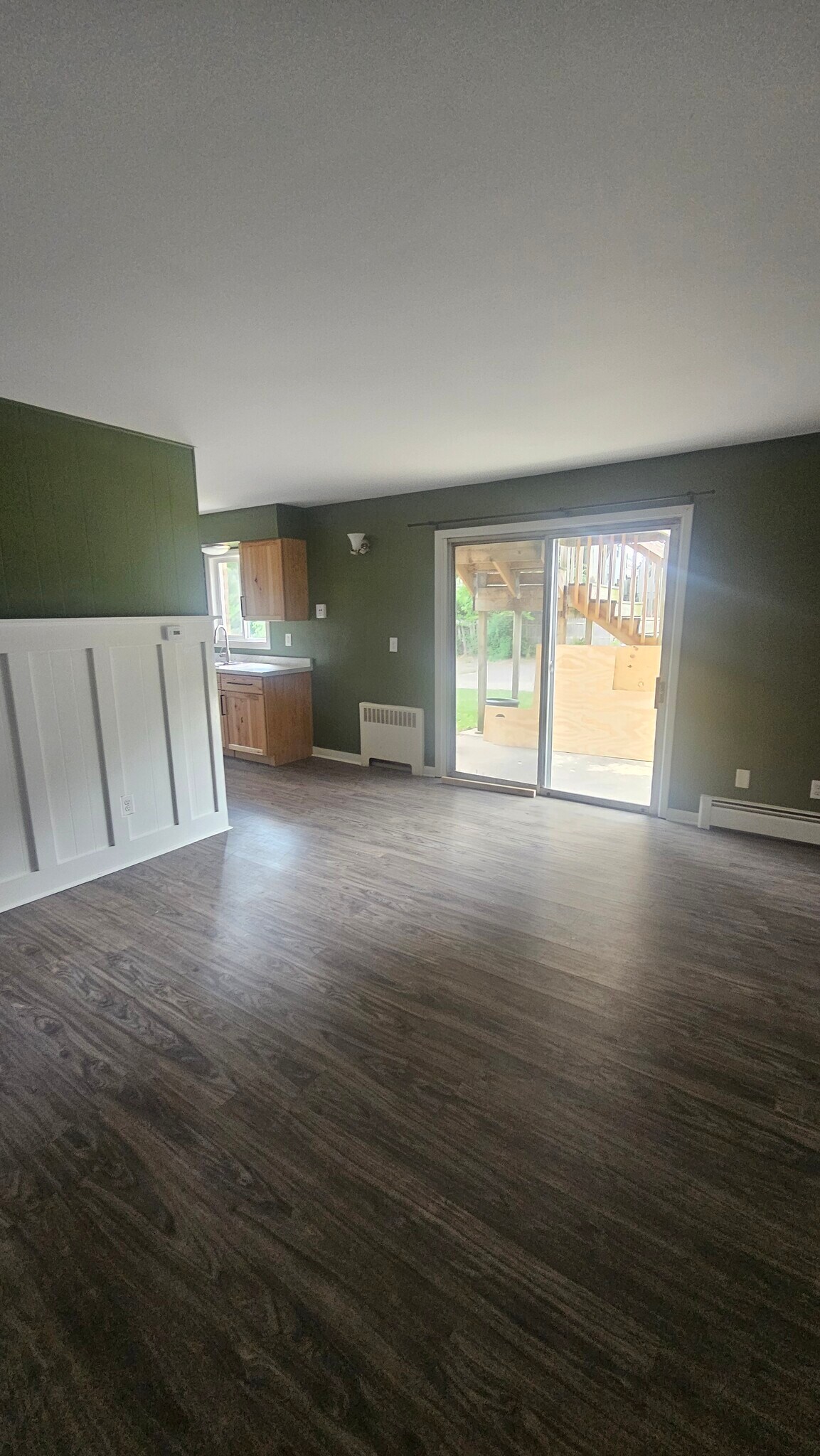 Building Photo - 2525 McKee Ave SW