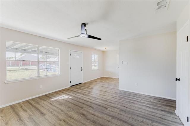 Building Photo - 3305 Elm Grove Rd