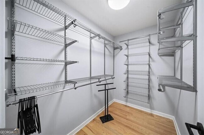 Building Photo - 1364 Rietveld Row NW