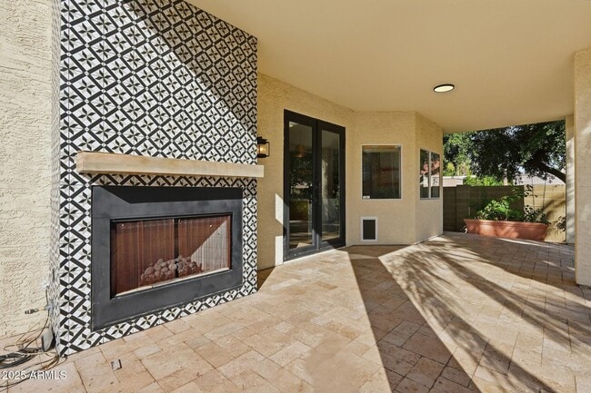 Building Photo - 11415 N 44th St