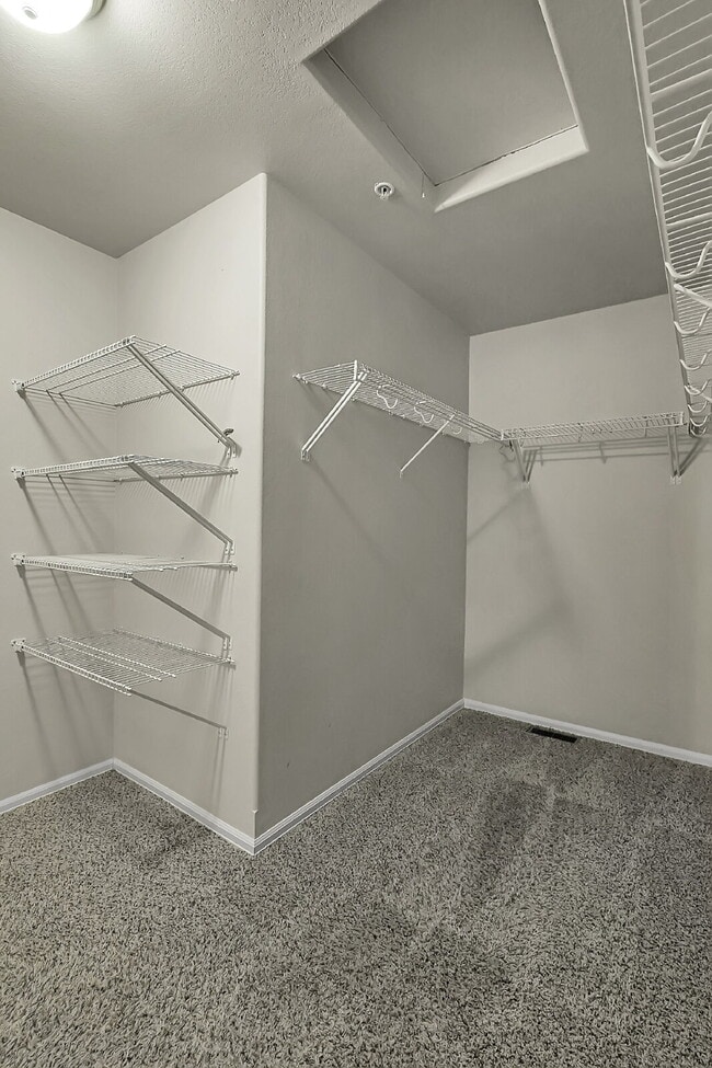 Building Photo - $1,895.95, 3-bed, 2.5-bath townhome located in Colorado Springs.