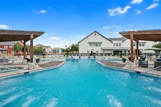 Building Photo - 12923 Berthoud Ln