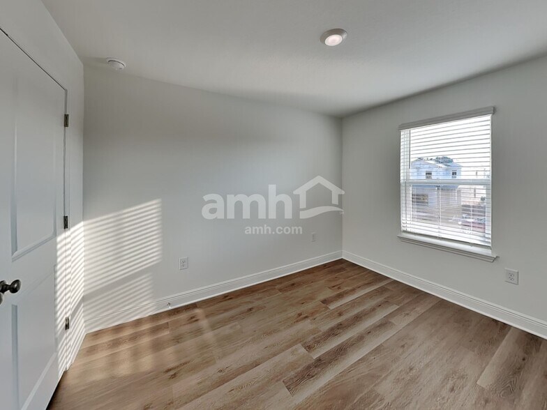 Building Photo - 5328 Grindstone Run