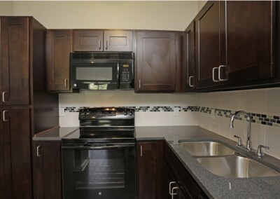 Building Photo - 616 City Ctr Wy