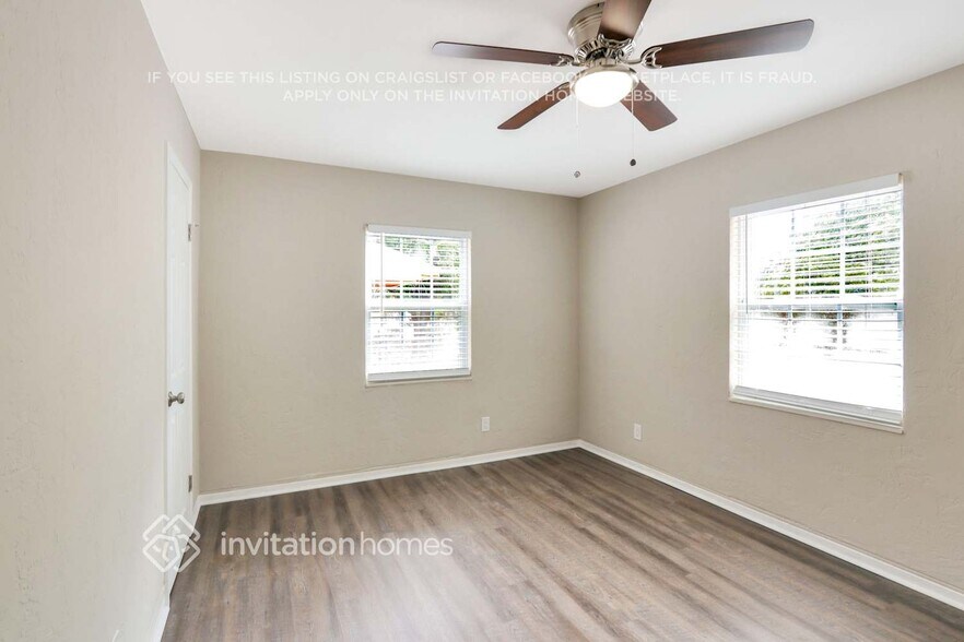 Building Photo - 2334 Auburn St S