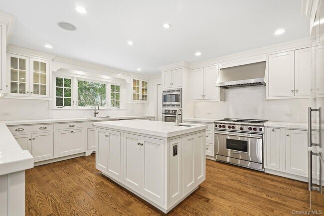 Building Photo - 59 Park Rd