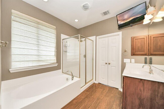 Building Photo - 26403 Bright Sky Ct
