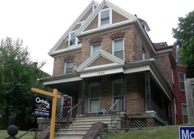 Primary Photo - 1525 Perkiomen Ave