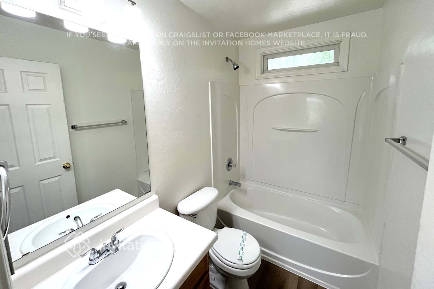 Building Photo - 17131 W Tara Ln