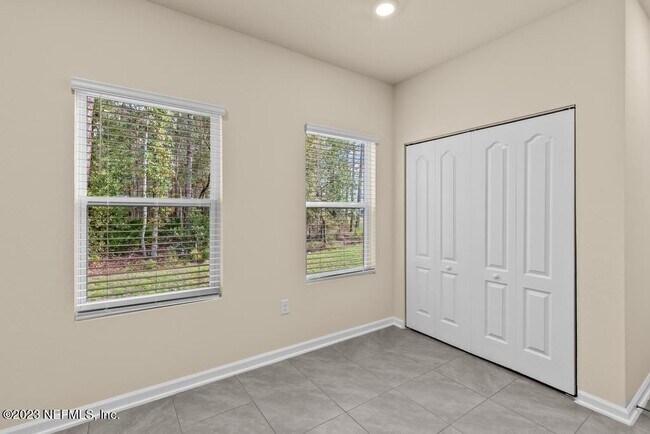 Building Photo - 279 Talulla Trl