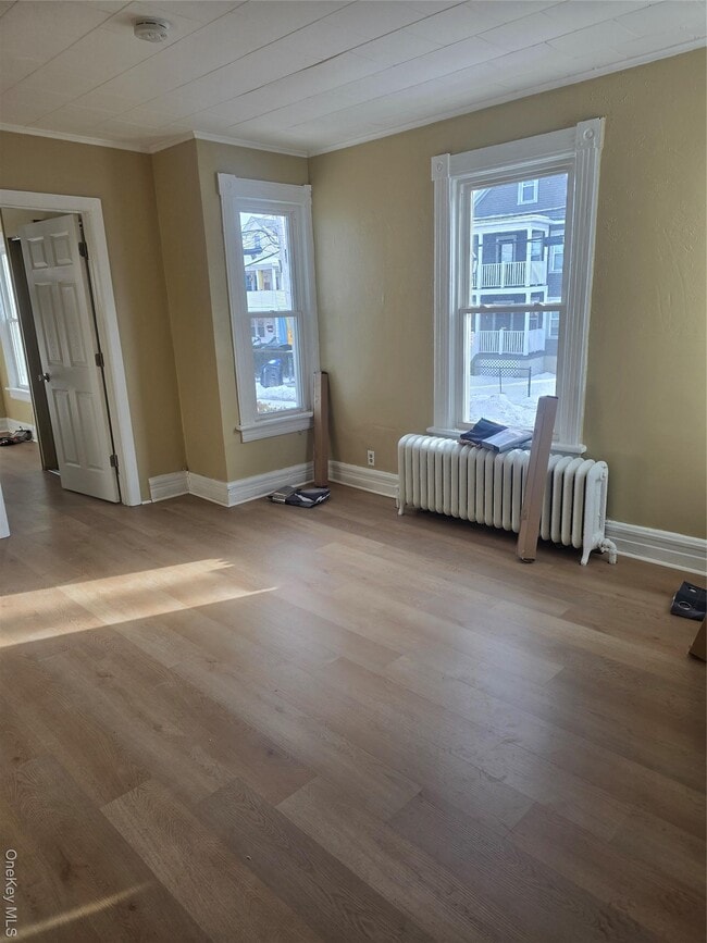 Building Photo - 30 S White St