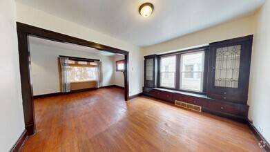 Building Photo - 12900 Hoy Ave